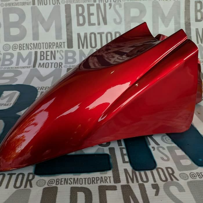 BARU  spakbor depan motor mio j warna merah