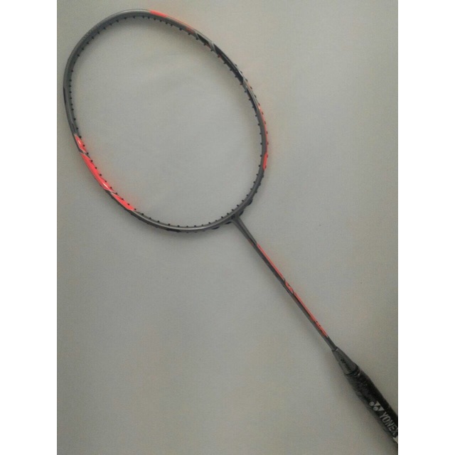 Raket Badminton Yonex Duora 77 (Original)
