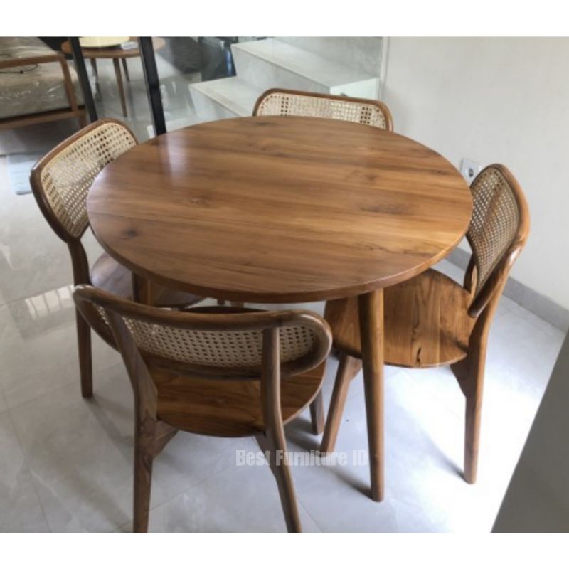 Meja Makan Bulat 4 Kursi Jati Kombinasi Rotan