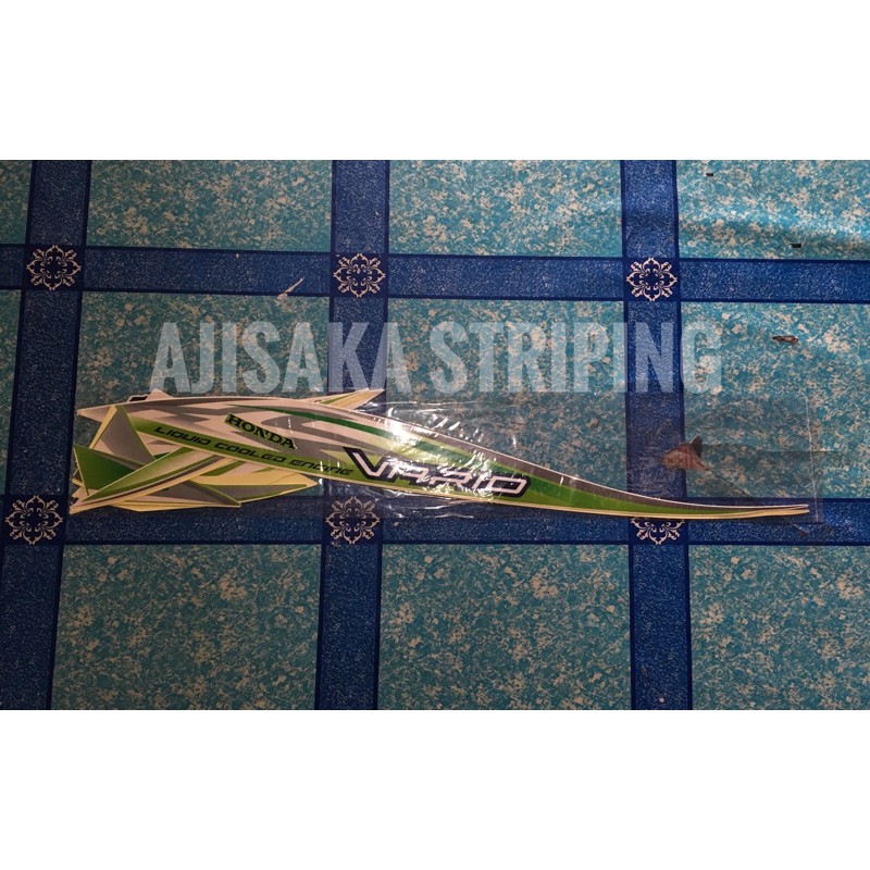 stiker motor honda vario 110 2012 hijau putih