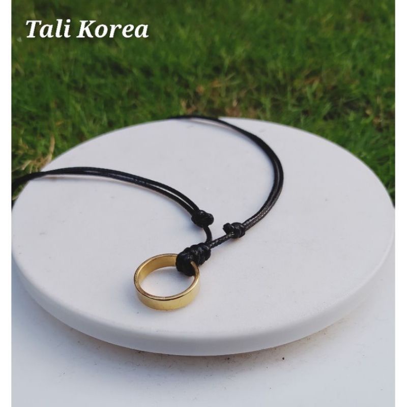 KALUNG TALI KULIT KOREA &amp; LIONTIN CINCIN