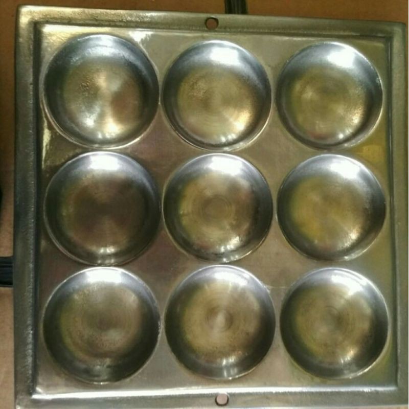 Cetakan kue pukis bulat kue lumpur 9 lobang