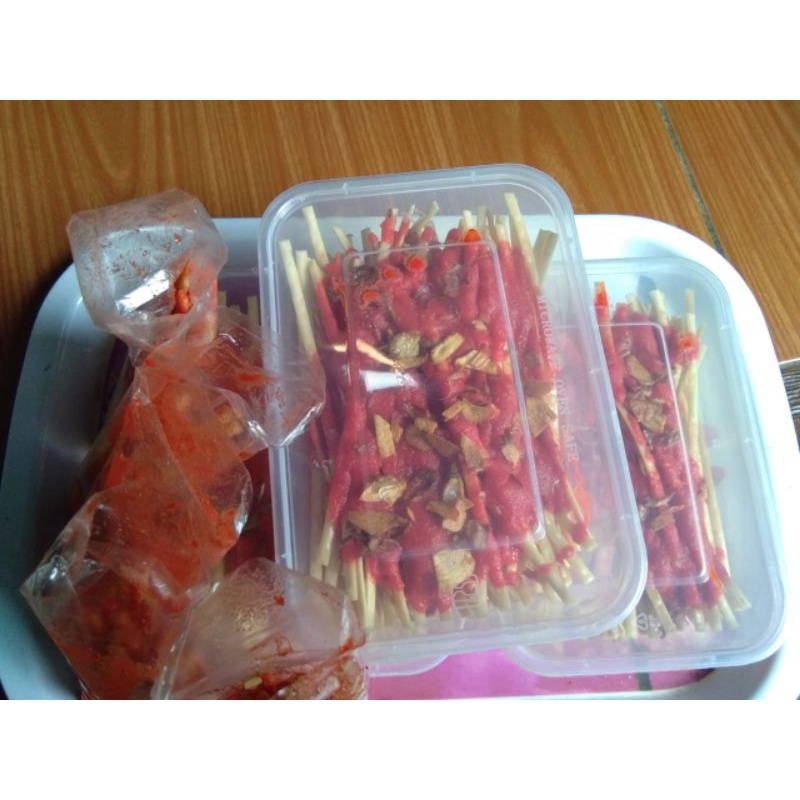 

biting lidi /lidi-lidian/kue biting/ biting, makanan biting, makanan biting lidi, makanan pedas, jajan anak- anak