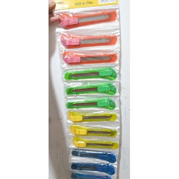 

Cutter Silet / Pisau Ukir / Pemotong kertas Baru