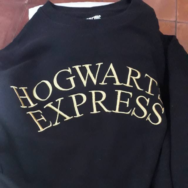 [PELUNASAN] SWEATER SPAO HARRY POTTER EDITION