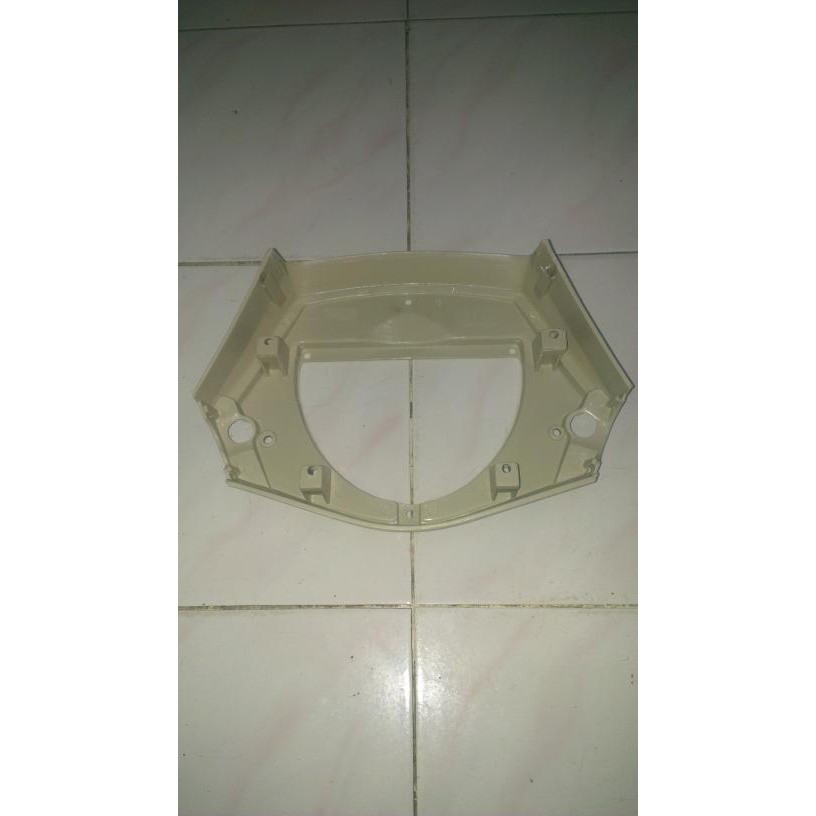 batok tengah vespa excel