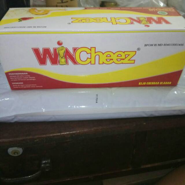 

Keju batang cheddar Wincheez 2 kg, murah enak