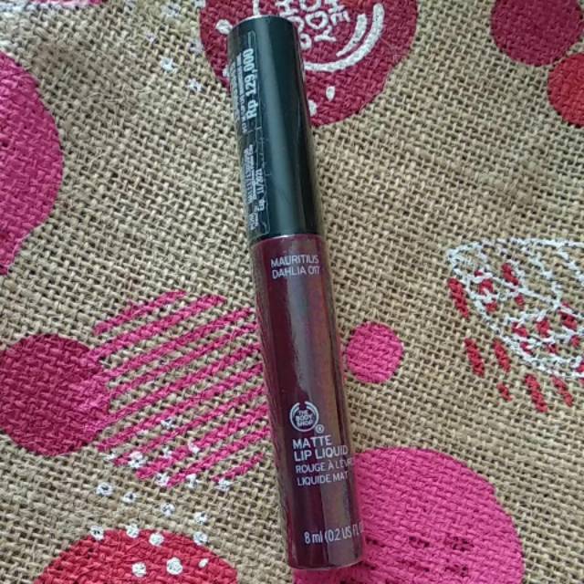 The body shop Matte lip Liquid Mauritius Dahlia 032