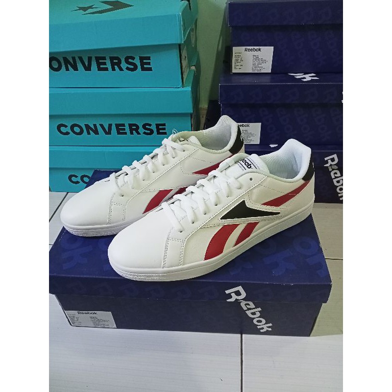 SALE Reebok royal complete