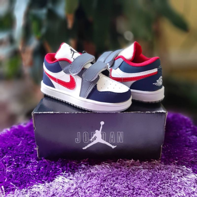 Sepatu Anak Sneakers Laki Laki Perempuan Jordan Low Grade Original Sepatu Jordan Anak Laki Laki 9 10 Tahun Sepatu Anak Umur 1 2 3 4 5 6 7 8 9 10 Tahun Sepatu Anak Import Rekomendasi Kado Anak