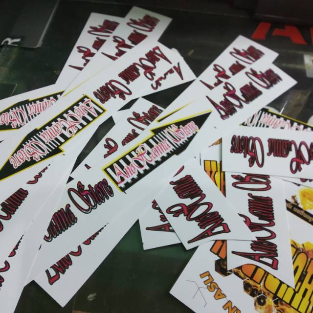 

Sticker custom gambar