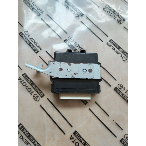 ECU MODUL HEAD LAMP LEVELING INNOVA RIBON  NO I9960-71080 ORI