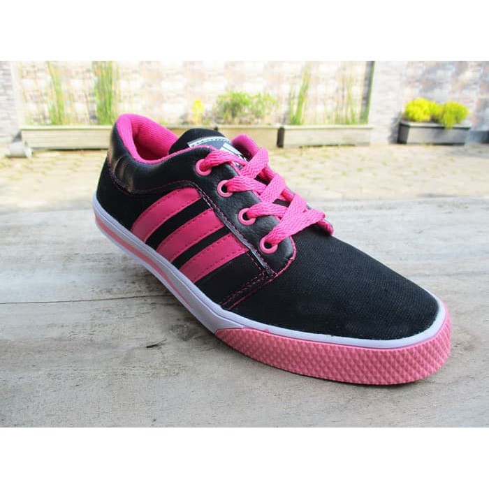 Jual PROMO SEPATU ADIDAS HITAM PINK SOL KARET SIZE 36 - 40 Low Price