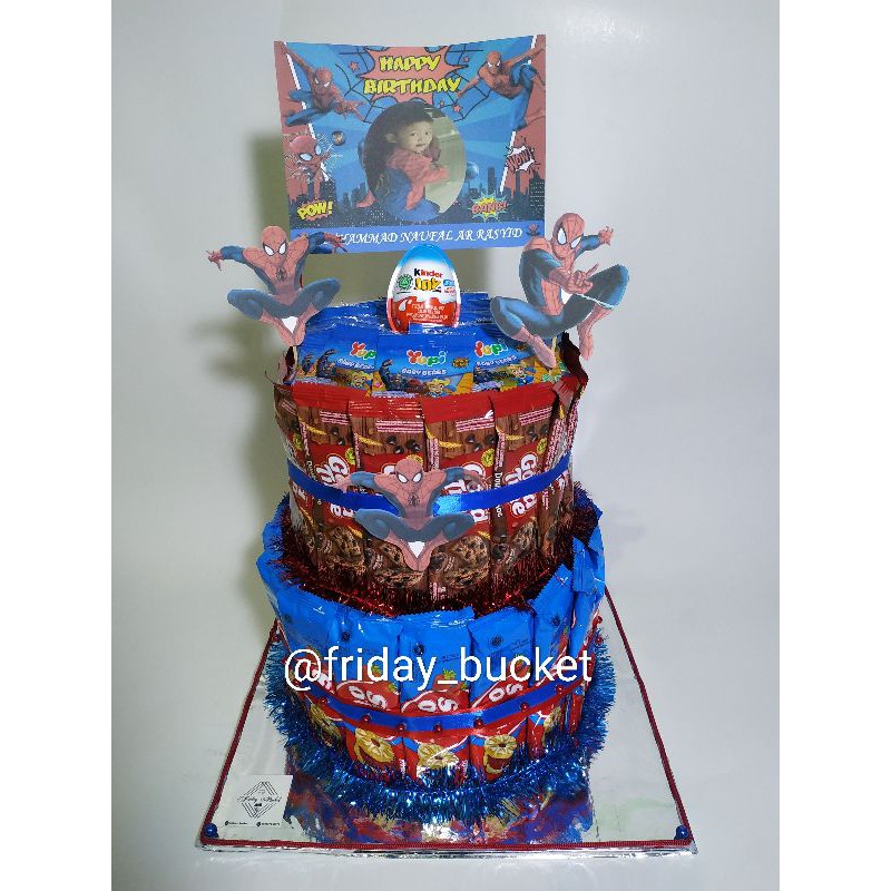 

tart snack / bucket snack / kue ulang tahun / hadiah ulang tahun / kado ulang tahun