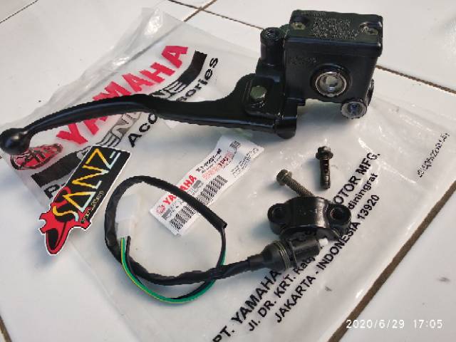 Master Rem Set Tabung Assy Kanan Handle Depan Yamaha Vixion Rx king R15 Old Xabre Ori