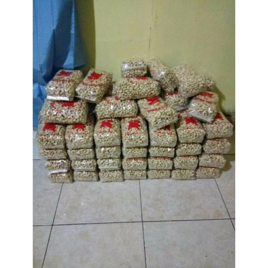 

Ready Stok Kacang Mede Murah