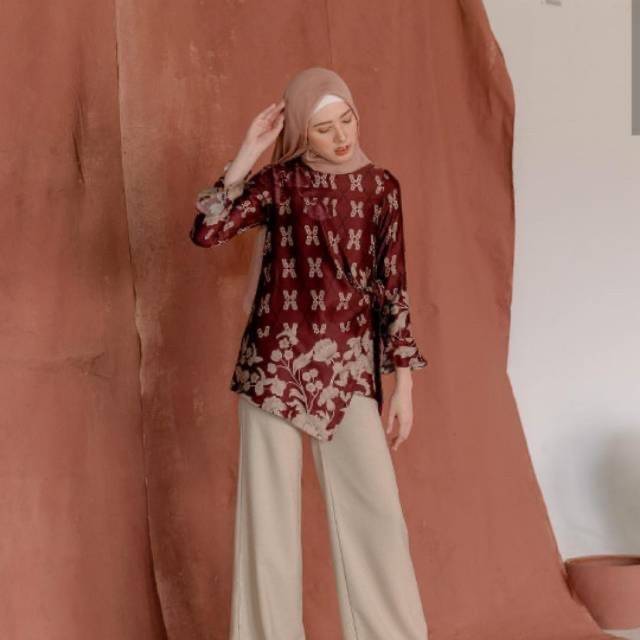 Sumbawa blouse by Wearing Klamby