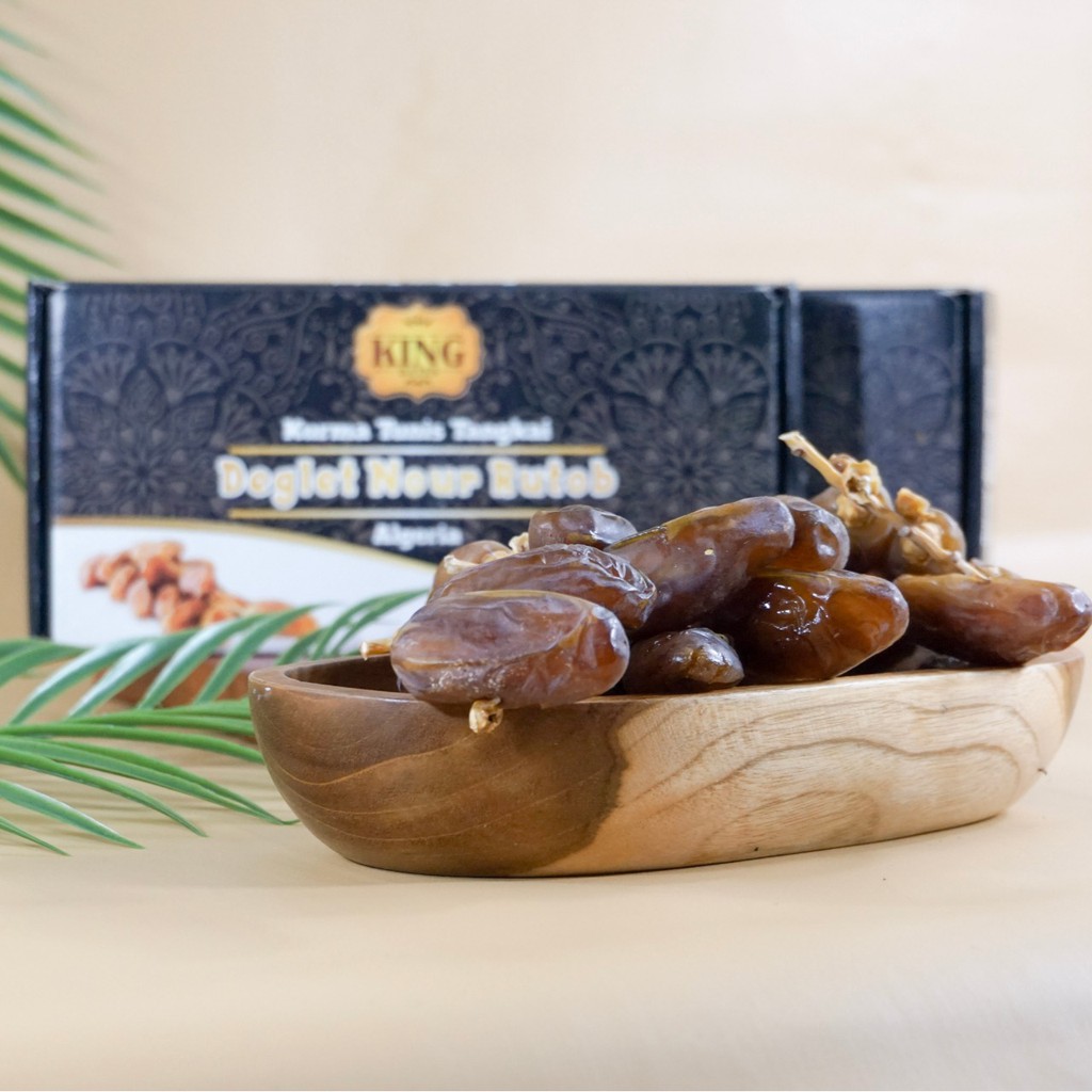 

Kurma Tangkai Deglet Noor Tunisia 500 GR | Kurma Tunisia Asli Kualitas Premium Tunis Madu Bisa COD