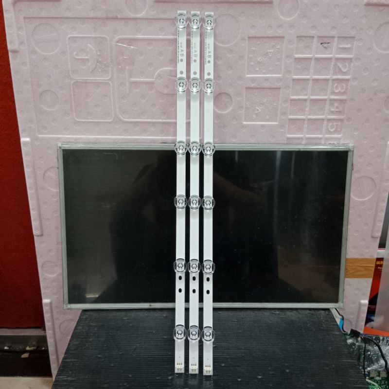 lampu led tv LG 32LB550A backlight tv LG 32LB550A