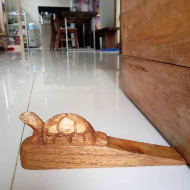 Ganjal Pintu Kayu Jati Bentuk Kura-Kura