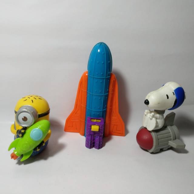 Mainan Pesawat Roket KFC Chaki Toys Kids Mix Happy Meal Astronot Astronaut Alien Rocket Snoopy Mcd