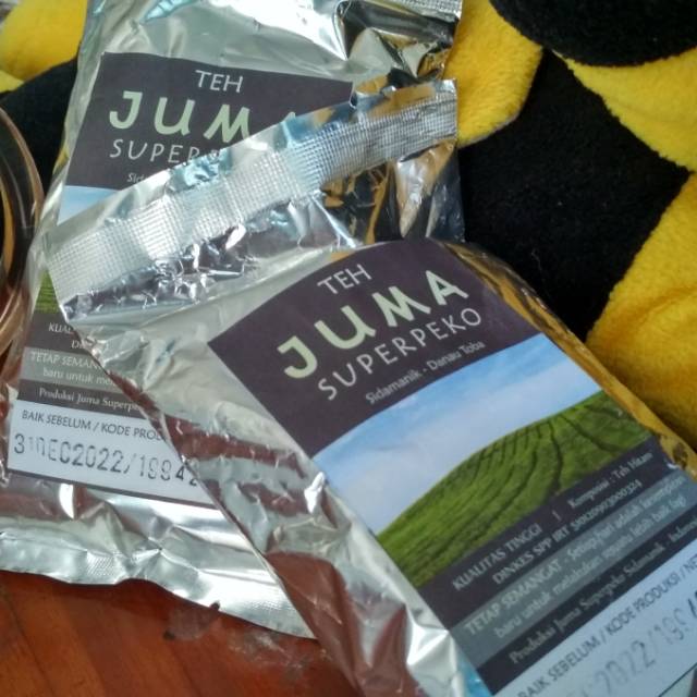 

Minuman Segar tanpa Ampas Bubuk Teh Juma Superpeko Asli dari Perkebunan Teh bahbutong Sidamanik