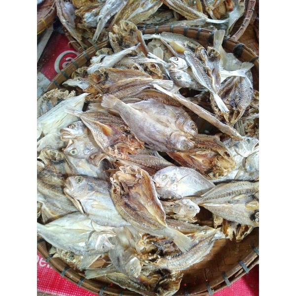 

ikan asin tiga waja/ ikan asin tiga waja tawar premium 250 gram