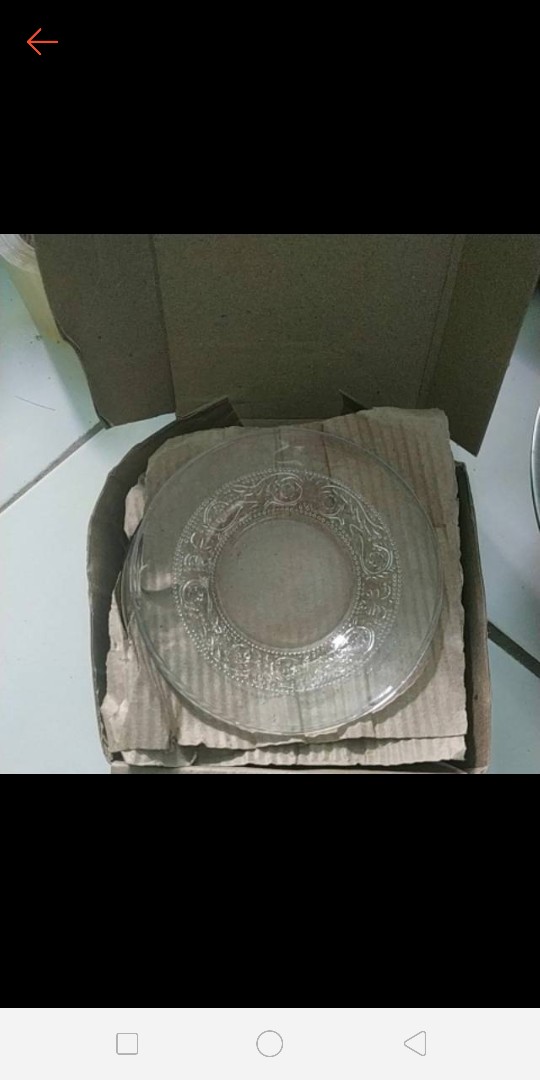 Piring Kue Kaca Motif Timbul 12cm / Piring Tatak Tebal / Tatakan Gelas