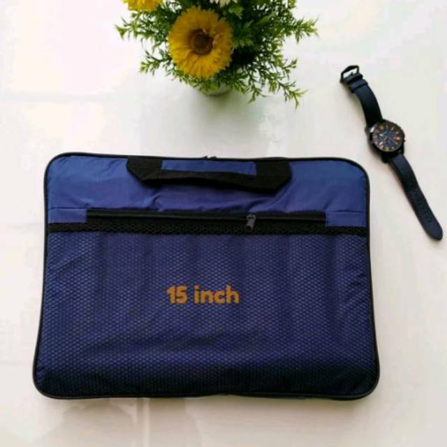 Softcase Laptop 15 inch bahan tidak mudah tembus air murah berkualitas