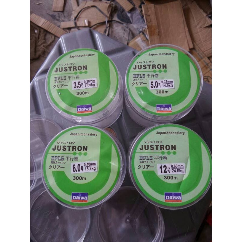 Senar Daiwa Justron
