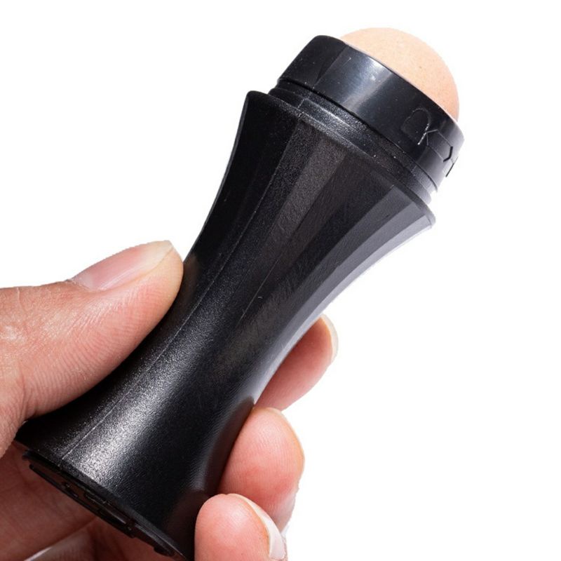 Oil Absorbing Roller Volcanic Face Roller Stick Penyerap Minyak Wajah Massage Portable Face Roll