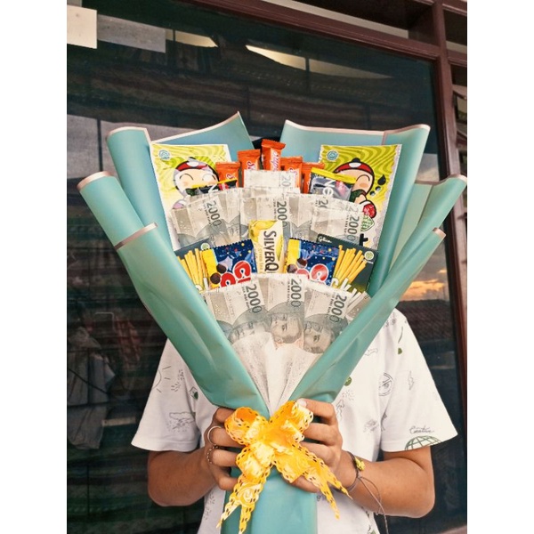 

buket uang dan Snack CAMPUR