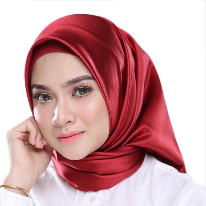 Import JILBAB/HIJAB Segiempat POLOS SATEEN Bahan lembut dan adem dipakai JB001