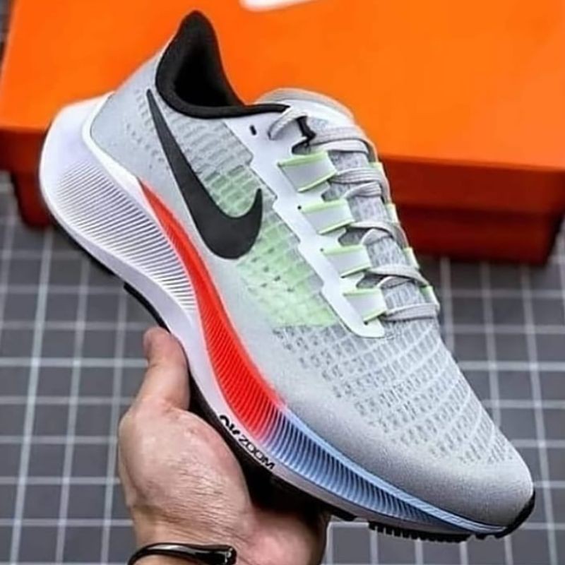 Nike zoom Pegasus 37 Turbo | sepatu pria | sepatu running