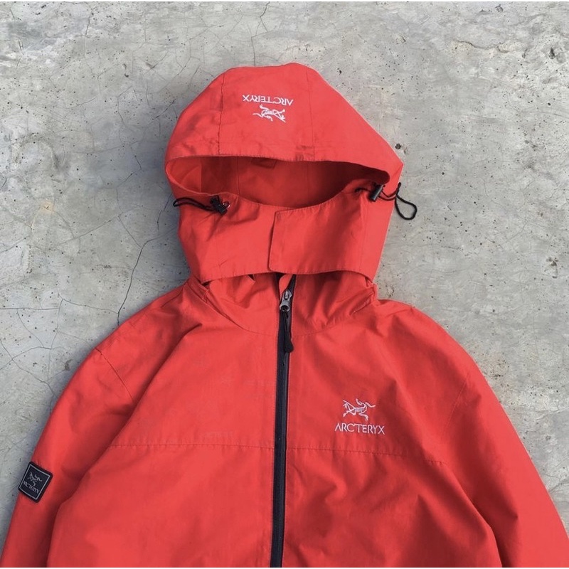 jaket gunung arcteryx