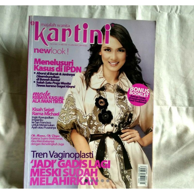 Majalah Kartini 2007 Luna Maya Mode Kebaya Kasual