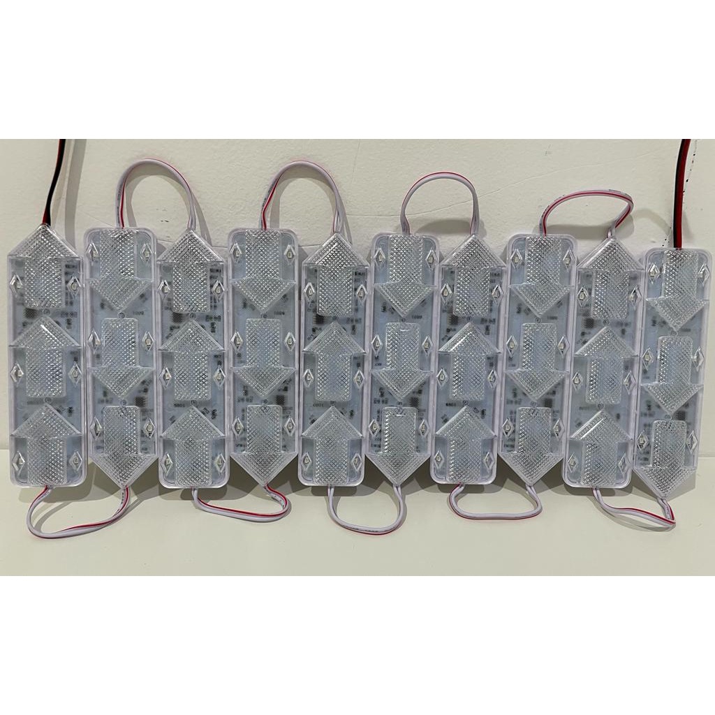 Lampu LED 3 Panah RGB Strobo 12 Volt 24 Volt / LED 3 Mata Panah Strobo 12V 24V