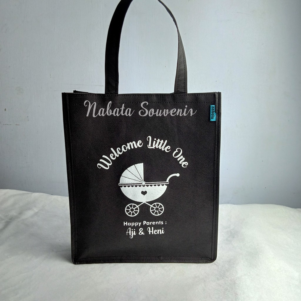 

Souvenir Pernikahan 2021 |Cinderamata Godie Bag Spoundbond TEBAL Custom Keren