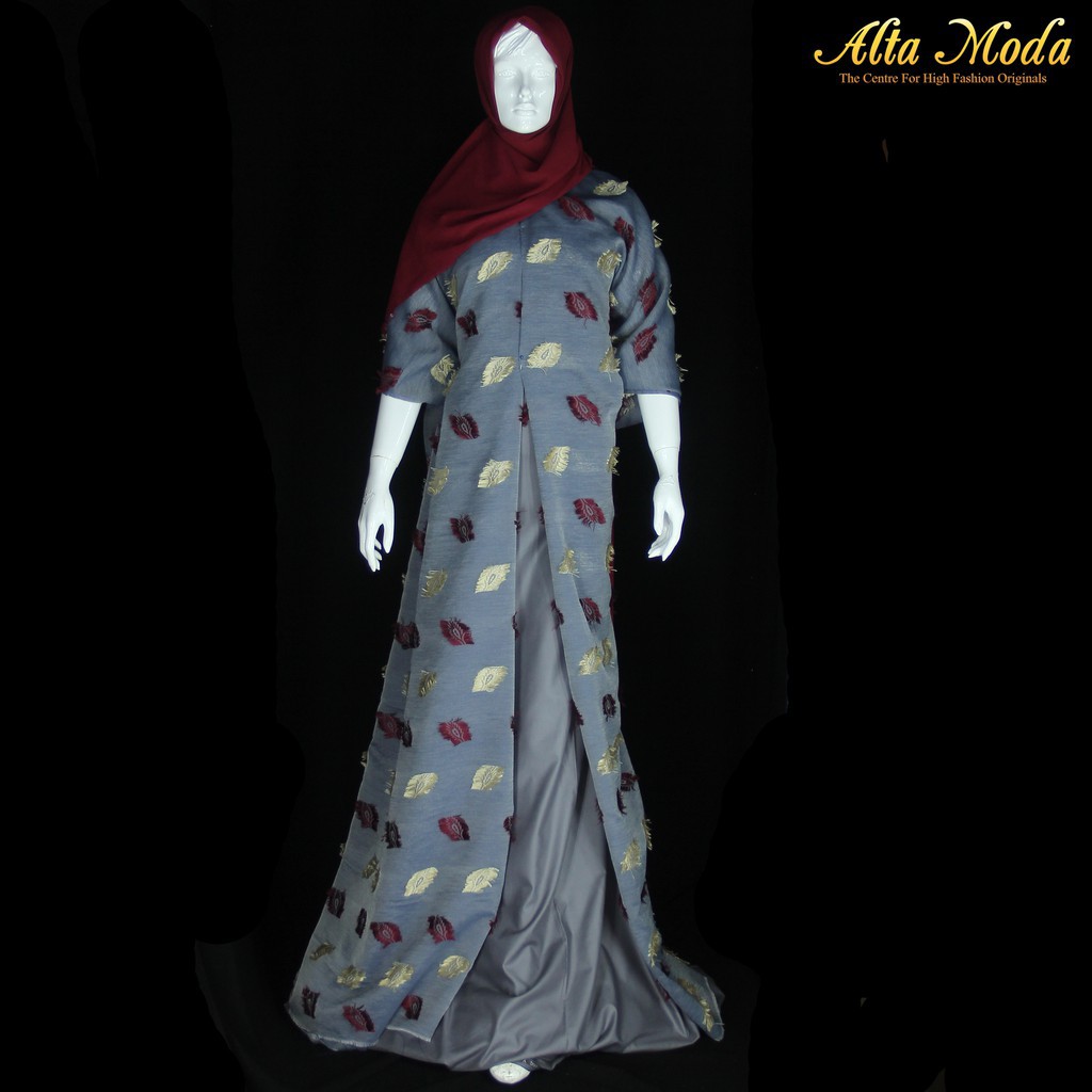 

[SALE] Alta Moda Kain Linen Rubiah Uragiri Biru Motif Bunga Merah (0.5M)