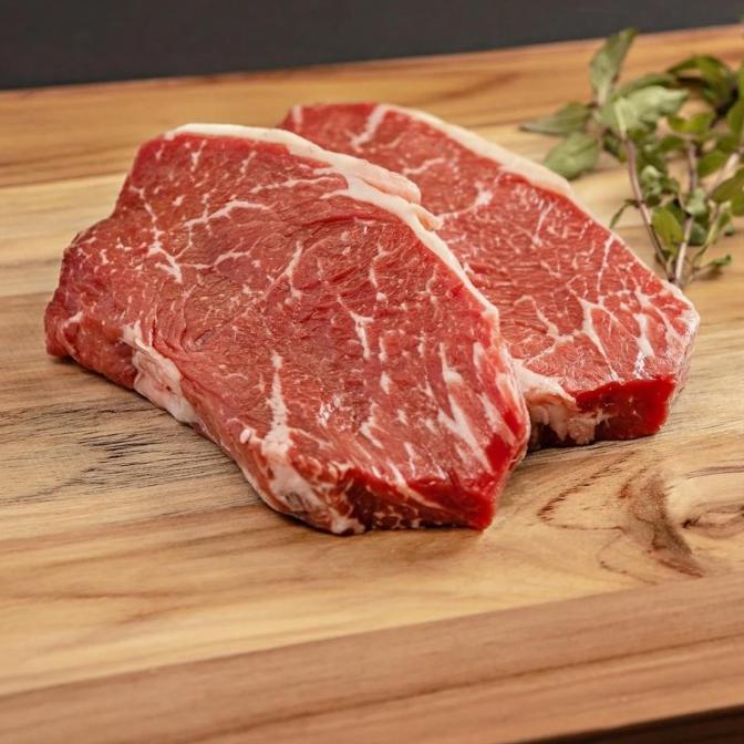 

Grass Fed Beef Sirloin Beku 150 Gr