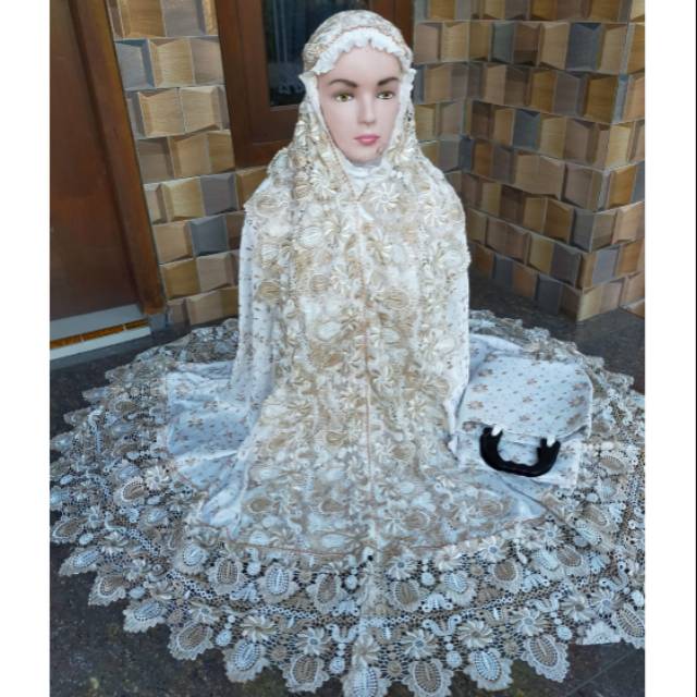 Mukena sutra/mukena bordir /mukena seserahan /mukena  mahar / mukena sutra paris