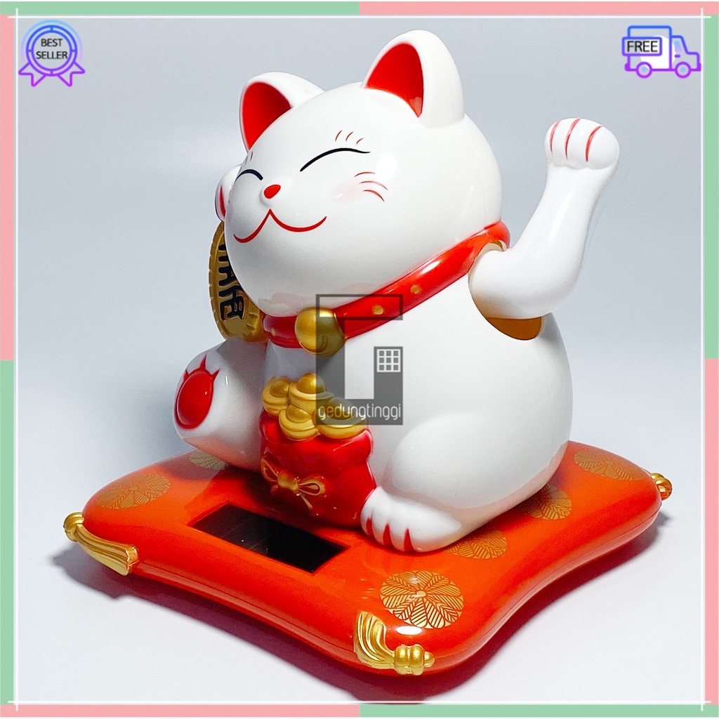 Hiasan Pajangan Patung Kucing Hoki Lucky Cat Maneki Neko Maneko Neki Keberuntungan Rejeki Rezeki Tangan Goyang Gerak China Cina Jepang Solar Non Baterai Batre Batrai Listrik Meja Toko Kasir Dashboard Mobil Size Ukuran Besar Big Medium Sedang Small Kecil