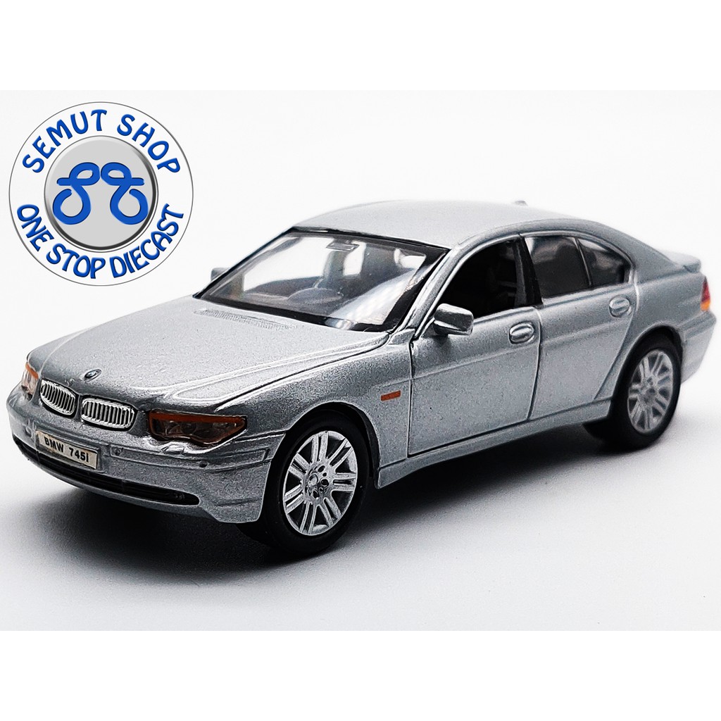 Welly Nex BMW 745i Miniatur Diecast Mobil Sedan BMW 745i