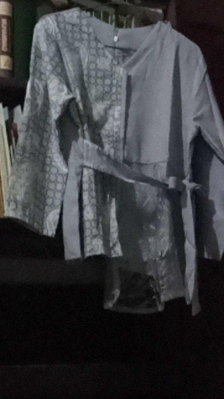 Atasan Batik Dolby Dolbi Dobby Doby Tenun Sutra Tulis Halus Katun Atbm Baron ,sarombit Atasan