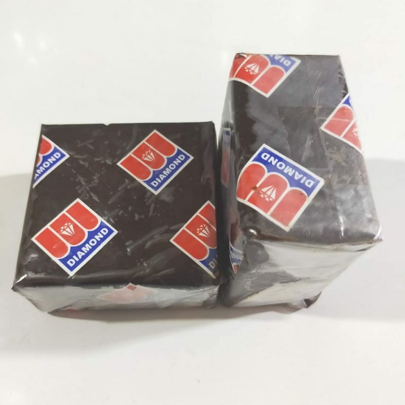 

COKLAT POTONGAN BLOK DIAMOND + - 250GR