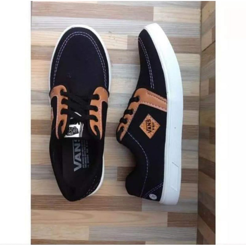 SEPATU VANS PRIA PREMIUM