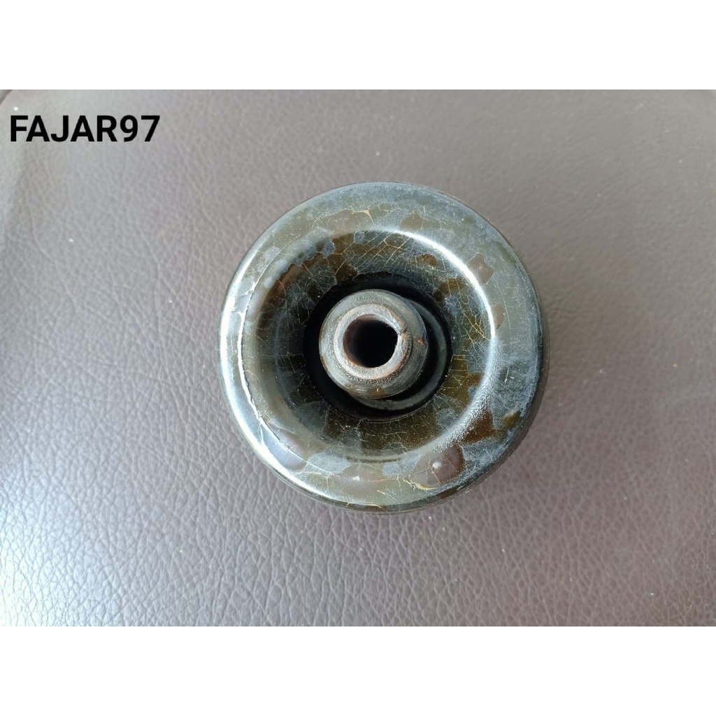 Karet pangkon mesin/Engine mounting samping suzuki Forsa