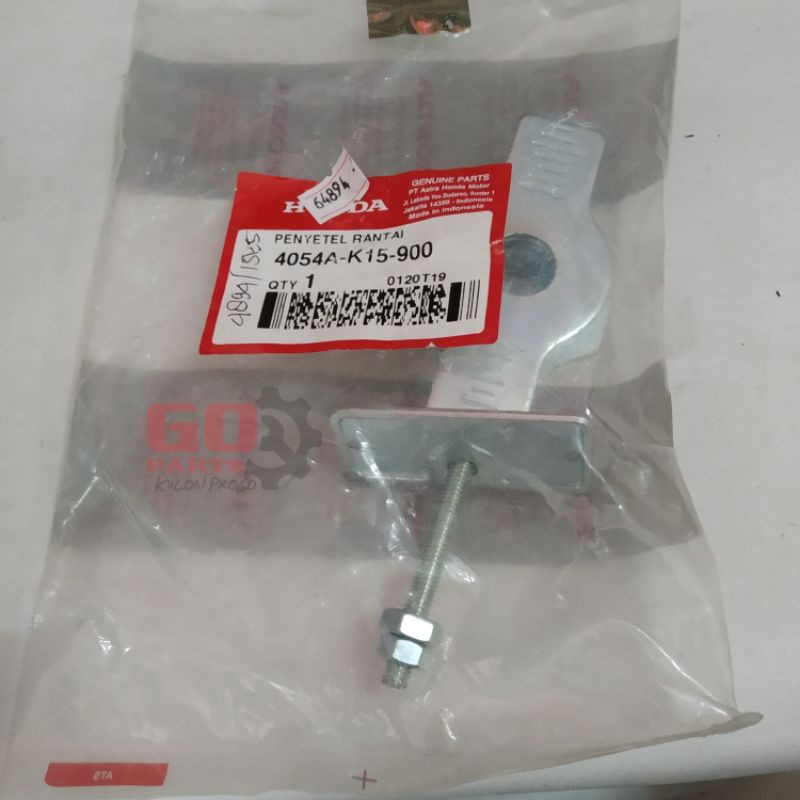 4054A-K15-900 Spaner + Tutup Penyetel Rantai Roda Belakang Honda CB150 R Verza 150