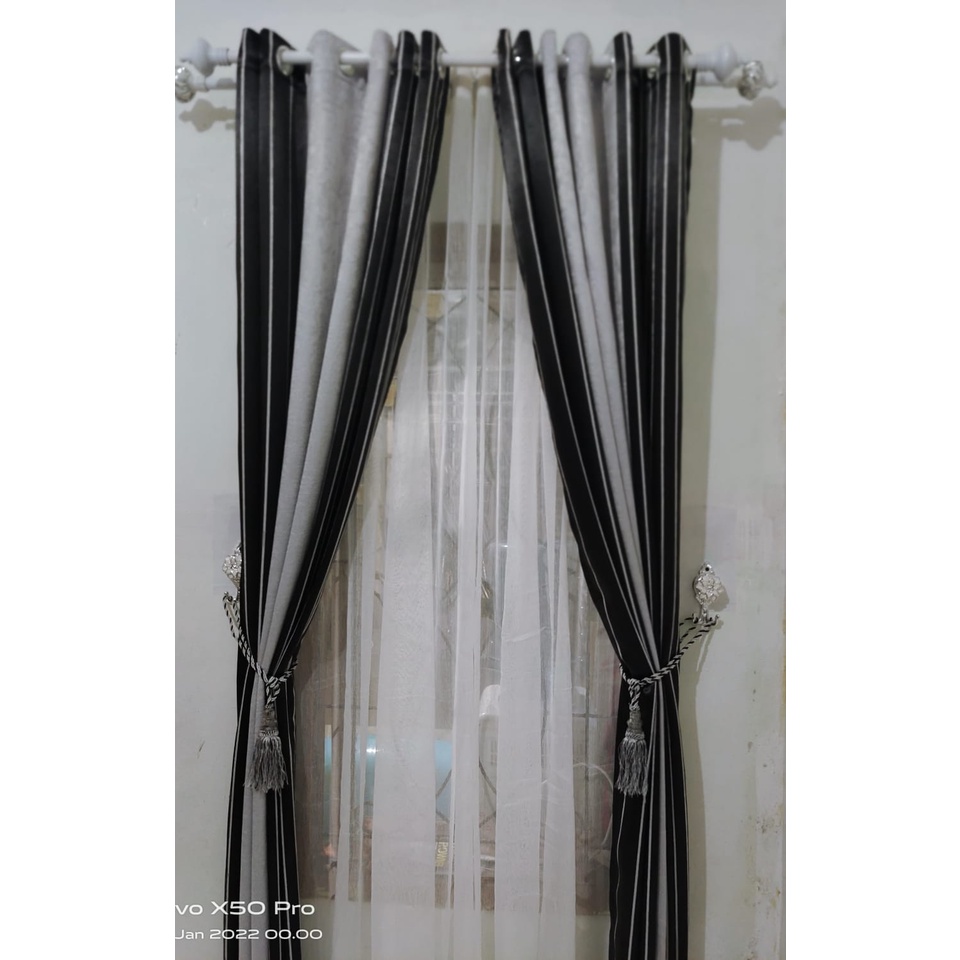 GORDEN Blackout HORDENG JENDELA Bludru Import Minimalis HORDEN korden Pintu Jendela Smokring Tebal 12 Ring-1 Pcs Finishing STEAM UAP--Vertical Black