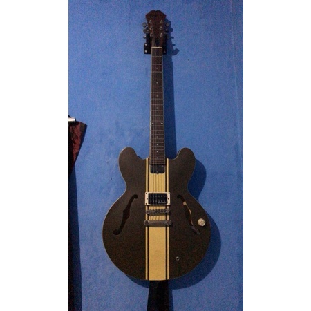 EPIPHONE ES-333 TOM DELONGE SIGNATURE